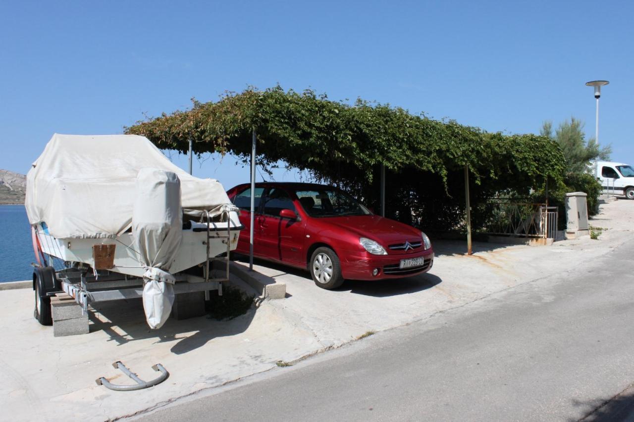 Apartments By The Sea Zubovici, Pag - 6394 المظهر الخارجي الصورة