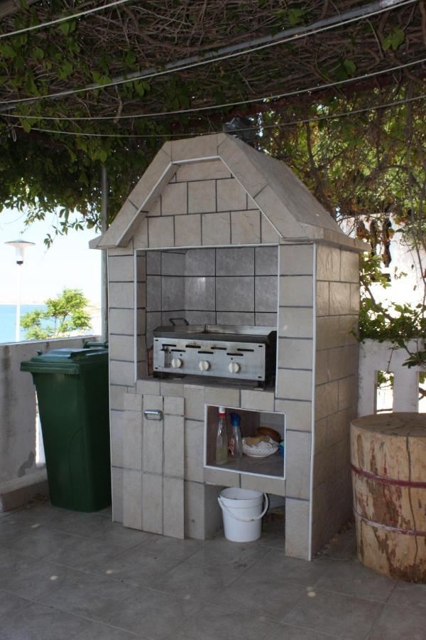 Apartments By The Sea Zubovici, Pag - 6394 المظهر الخارجي الصورة